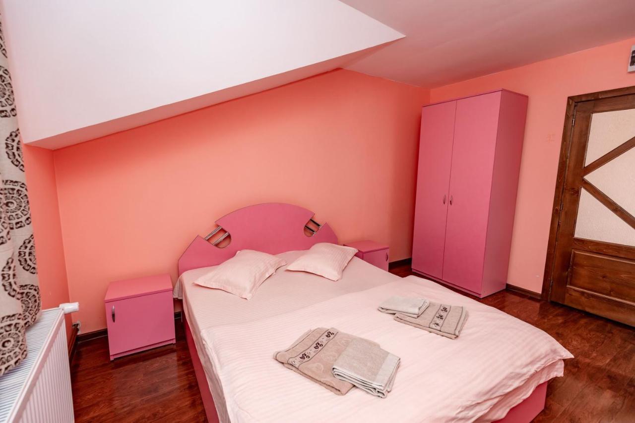 Complex Stefanesti Hotel Bozovici Bagian luar foto